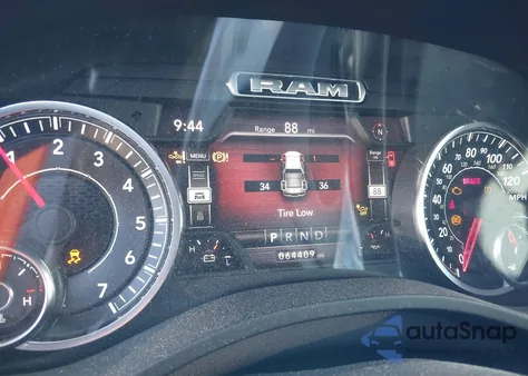 2021 Ram 1500 Laramie 4X4 5'7 Box from USA, damaged, VIN 1C6SRFJT2MN639748